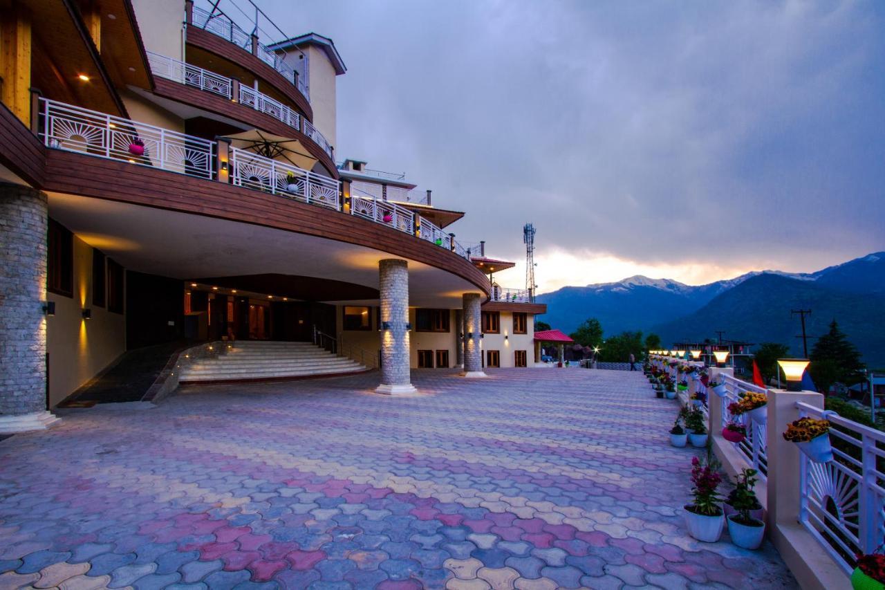 Anand Vardhan Resorts Manāli Zewnętrze zdjęcie