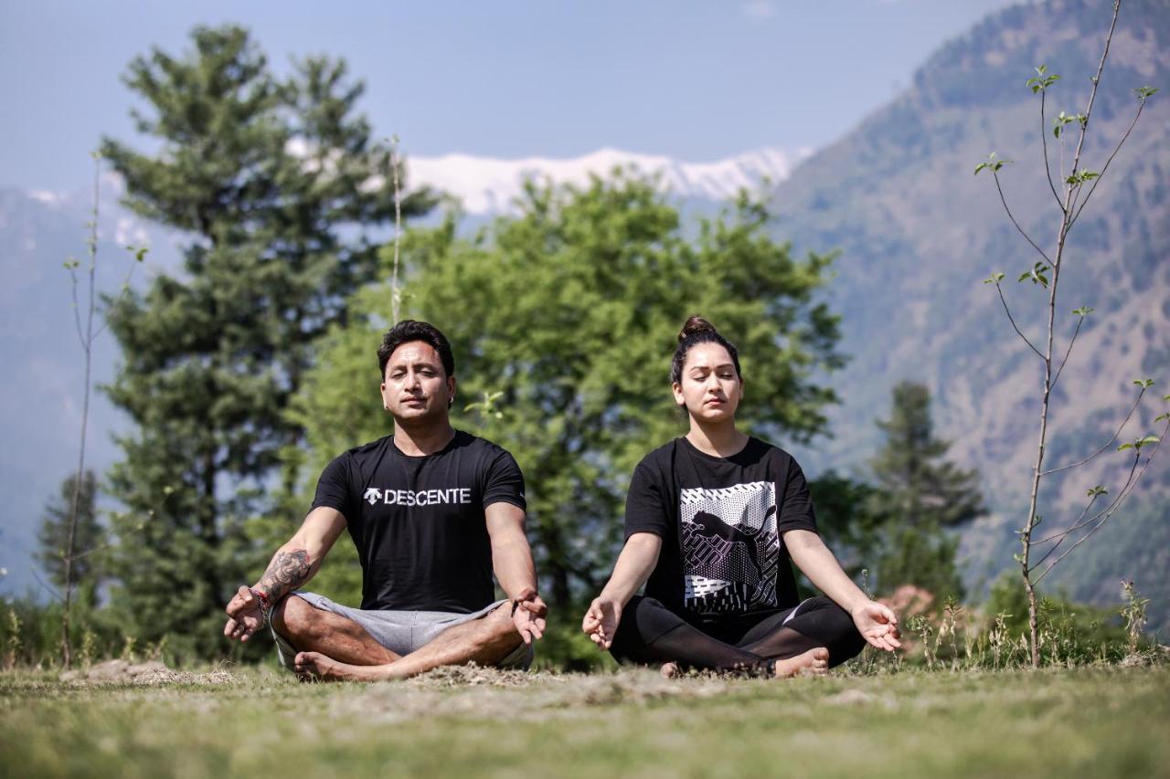 Anand Vardhan Resorts Manāli Zewnętrze zdjęcie