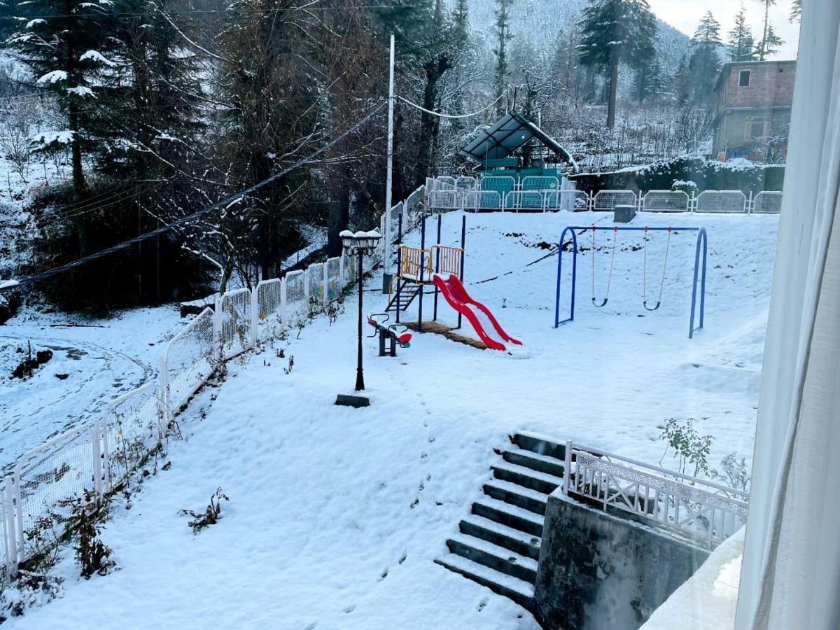 Anand Vardhan Resorts Manāli Zewnętrze zdjęcie