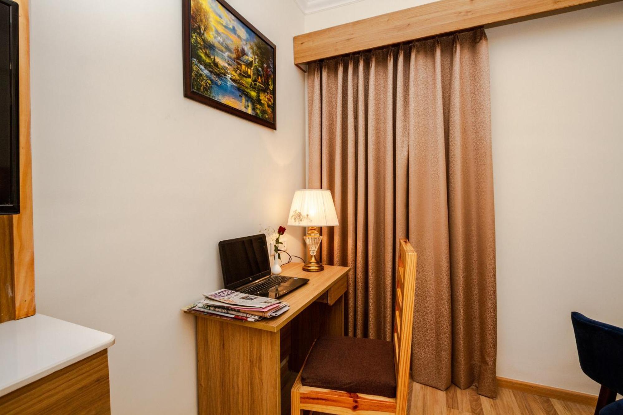 Anand Vardhan Resorts Manāli Pokój zdjęcie